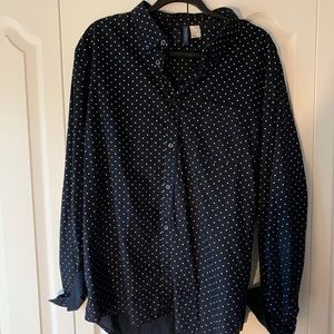 Men’s H&M navy and white polka dot Oxford. XL.